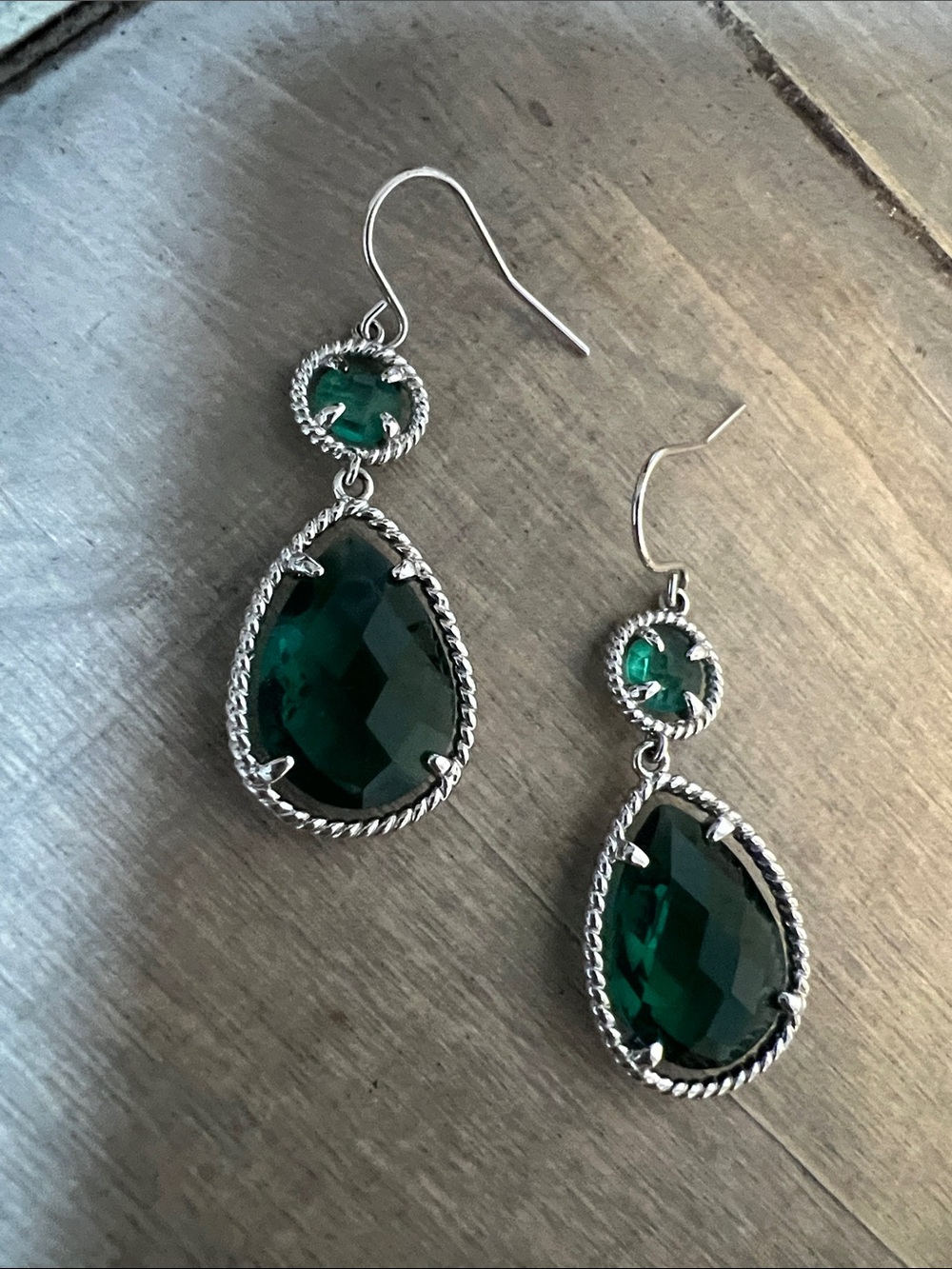 Silver-Tone Deep Green Faceted Drop Earrings - Picture 2 of 8